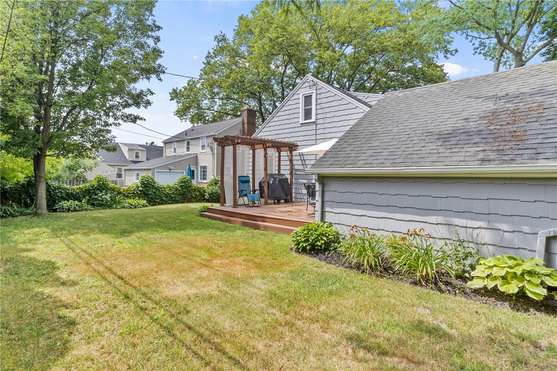 255 Thorncliffe Drive Irondequoit, NY 14617 - Photo 36 of 48