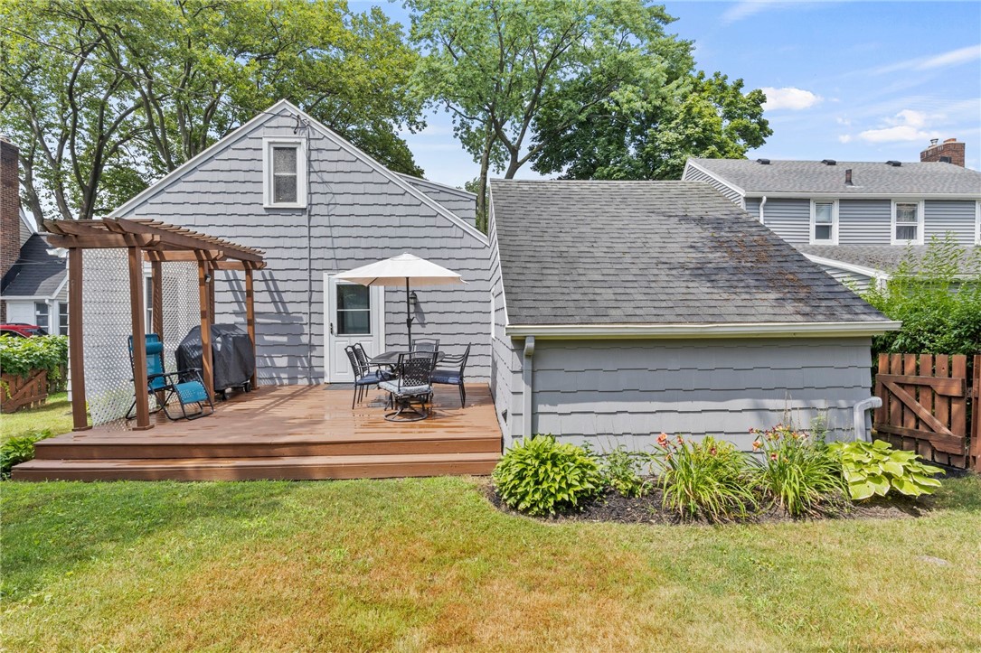 255 Thorncliffe Drive Irondequoit, NY 14617 - Photo 37 of 48