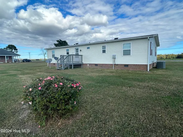 $1,800 | 270 North Indiantown Road, Shawboro, NC 27973