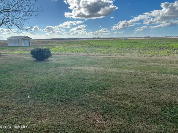 $1,800 | 270 North Indiantown Road, Shawboro, NC 27973