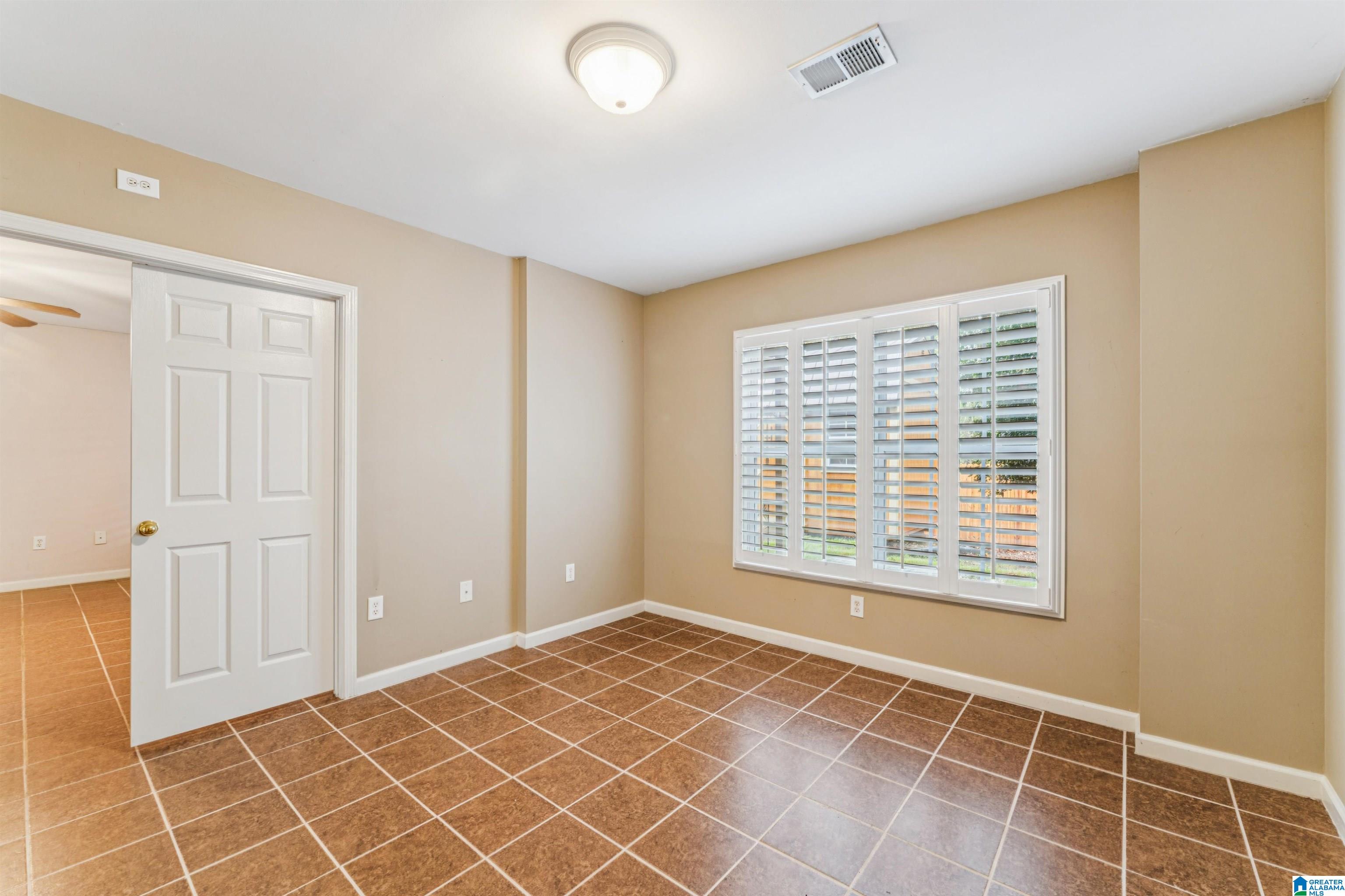 224 Legacy Parc Circle Pelham, AL 35124 - Photo 35 of 48