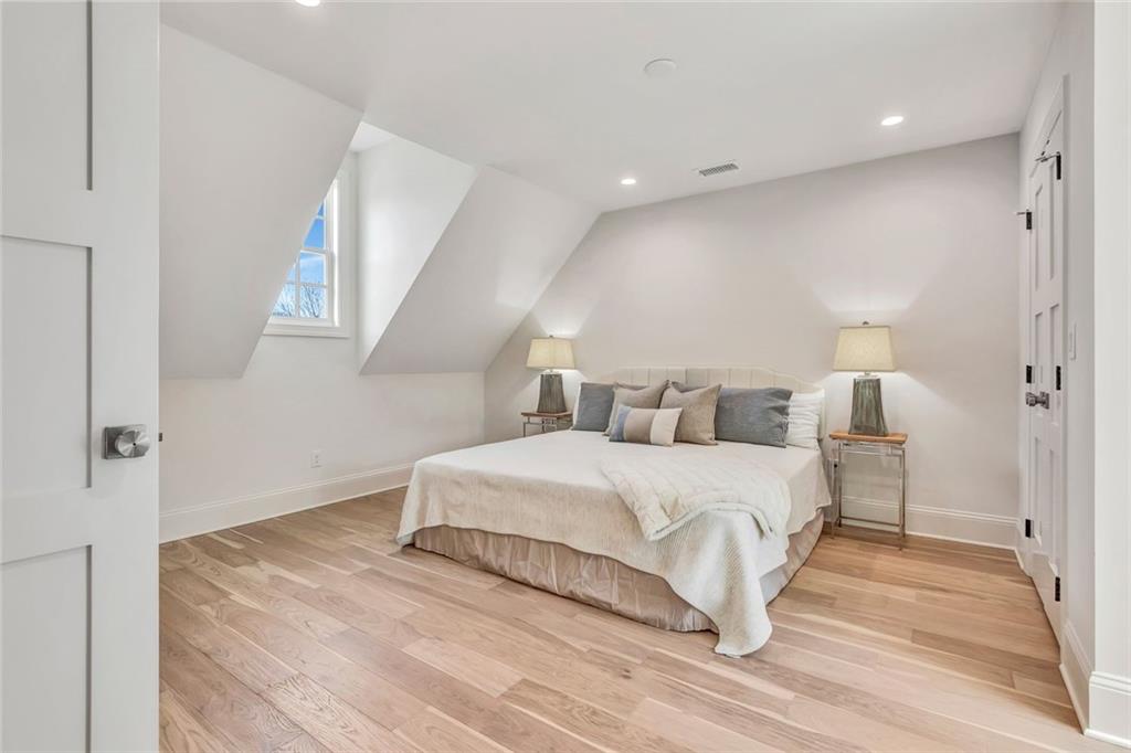 124 Morgan Street Senoia, GA 30276 - Photo 13 of 27