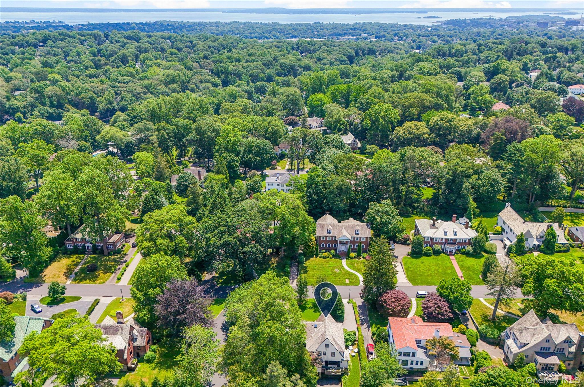 260 Overlook Road New Rochelle, NY 10804 - Photo 44 of 48 Gallery Image 44