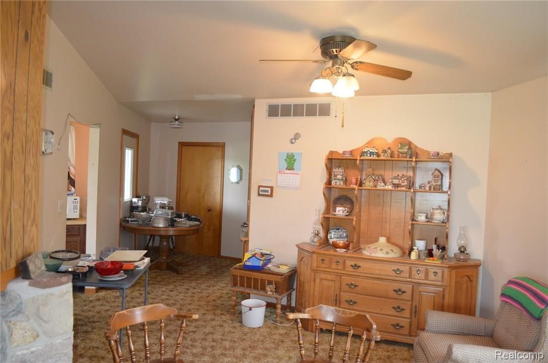 8867 Hitchingham Road Ypsilanti, MI 48197 - Photo 11 of 31 17.JPG