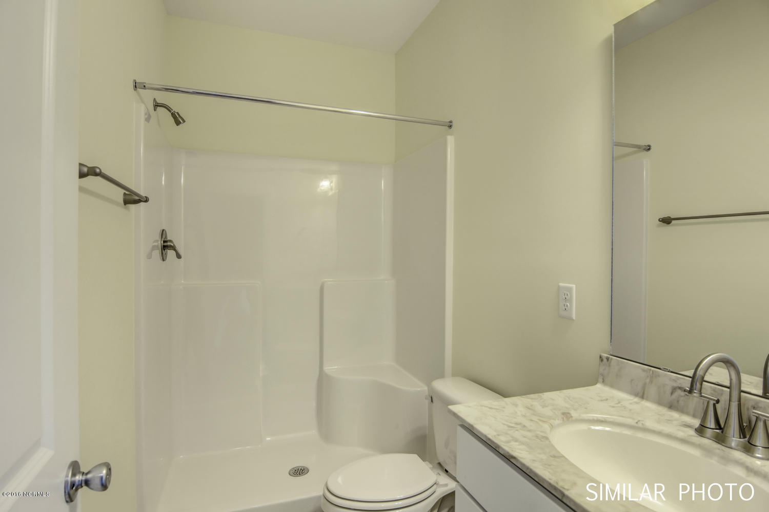 201 Shell Road, Unit E Surf City, NC 28445 - Photo 11 of 24 309 Vista Court Surf City NC-large-011-6