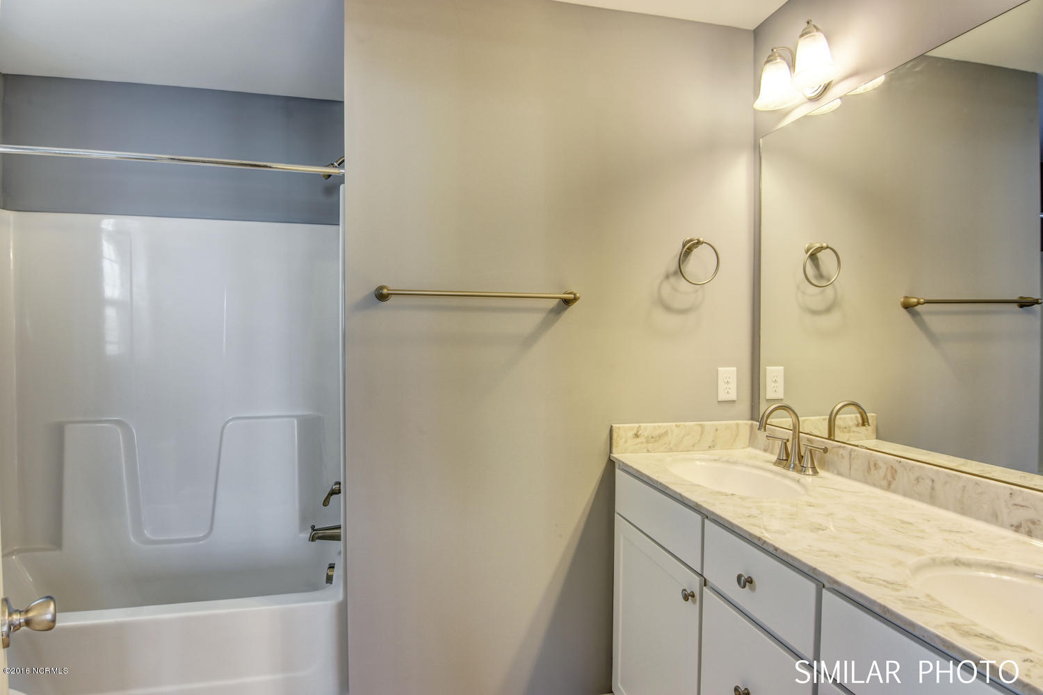 201 Shell Road, Unit E Surf City, NC 28445 - Photo 21 of 24 309 Vista Court Surf City NC-large-021-1