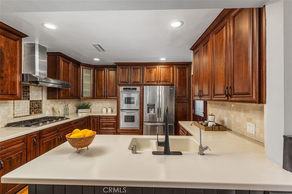 2206 Canyon Road Arcadia, CA 91006 - Photo 12 of 44