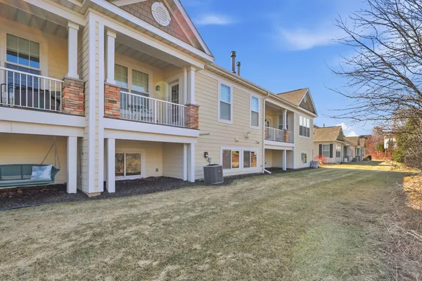 $700,000 | 1455 Steeplechase Lane, Unit 54, Eagan, MN 55122