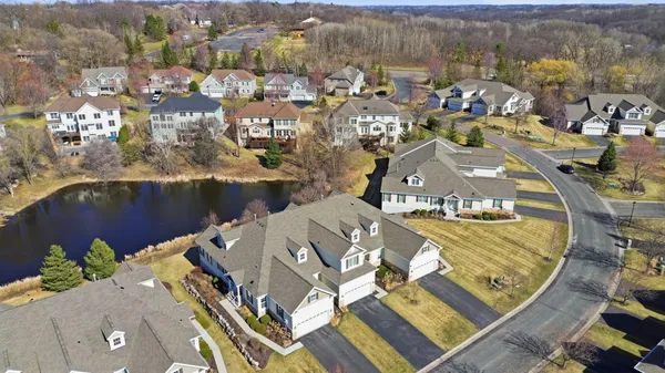 $700,000 | 1455 Steeplechase Lane, Unit 54, Eagan, MN 55122