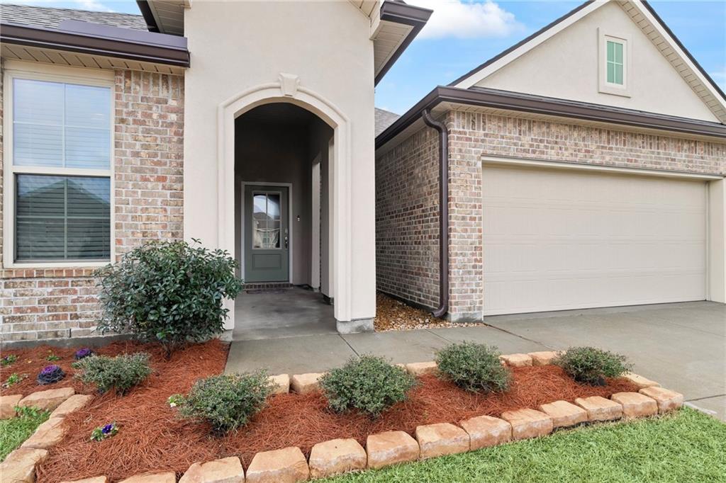 7413 1st Lake Drive Slidell, LA 70461 - Photo 4 of 18