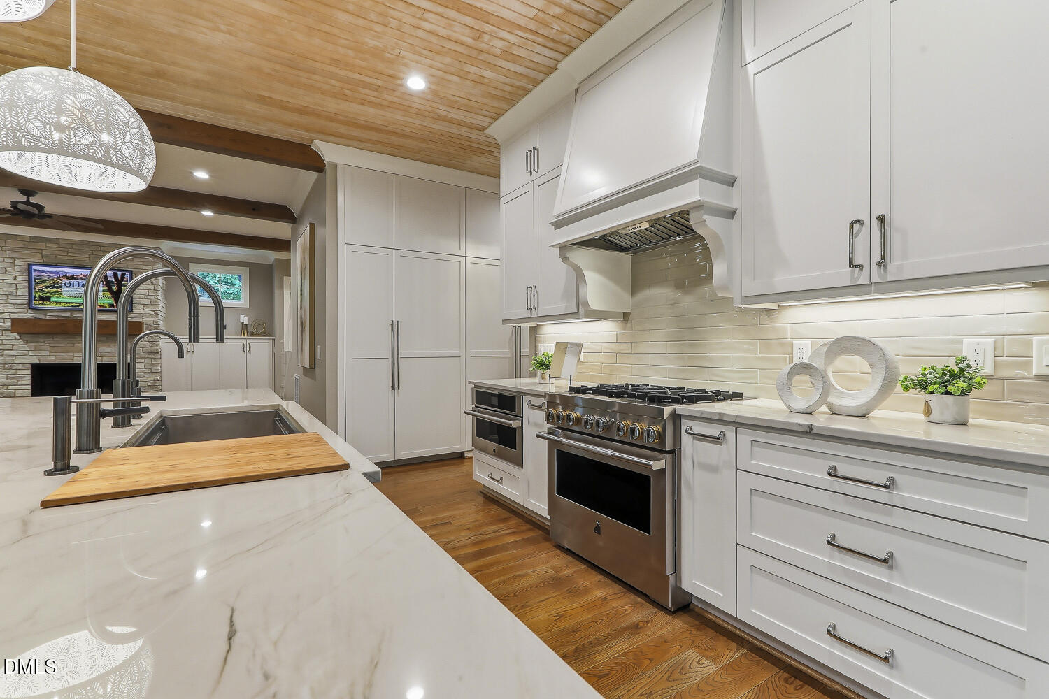 5005 Celbridge Place Raleigh, NC 27613 - Photo 7 of 29