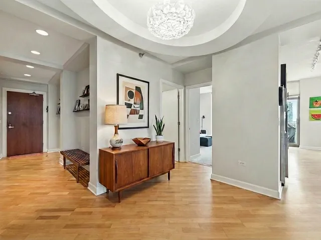 $5,500 | 1335 South Prairie Avenue, Unit 1706, Chicago, IL 60605