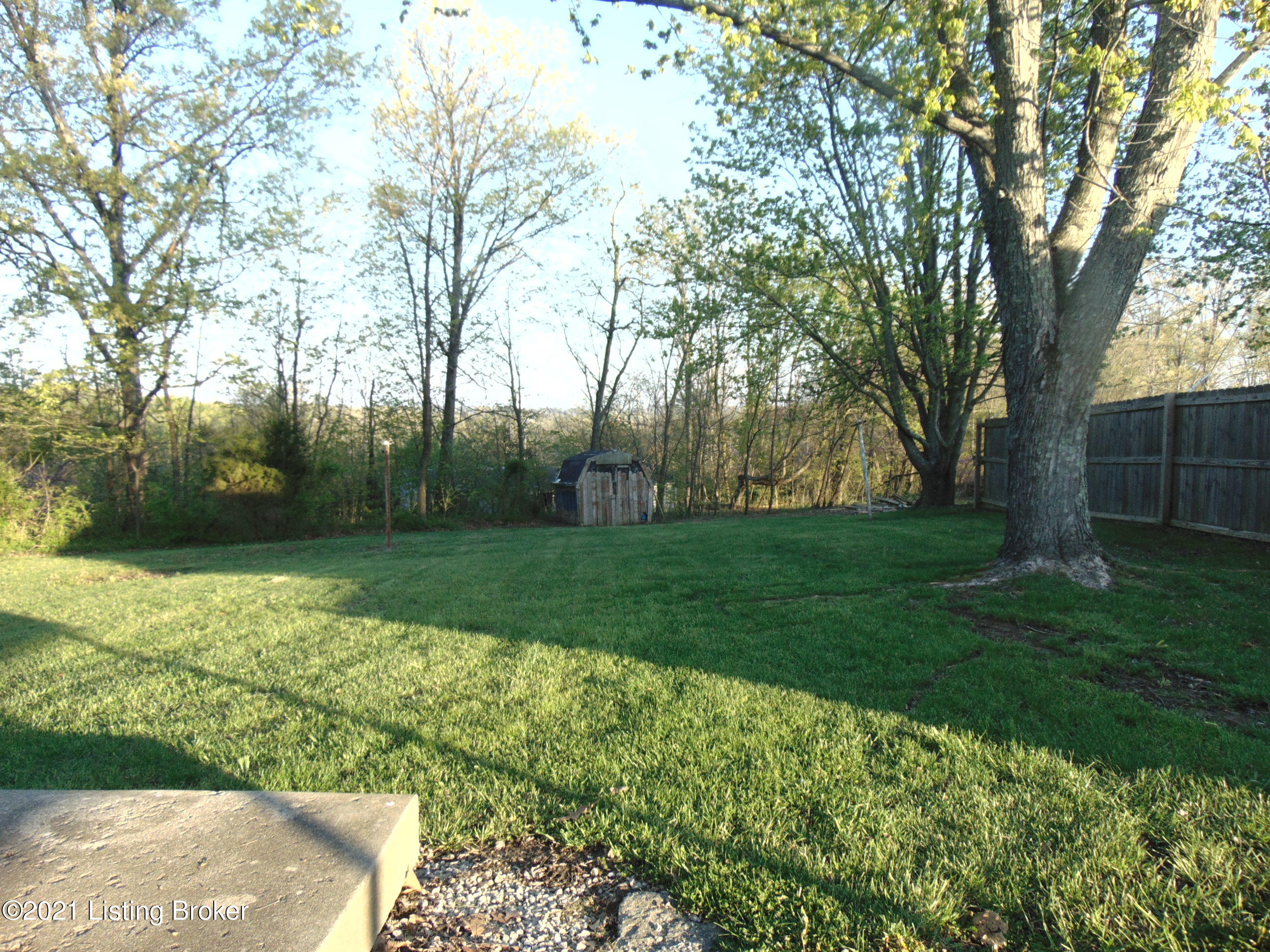 1377 Mount Carmel Road Milton, KY 40045 - Photo 8 of 9 DSC02040