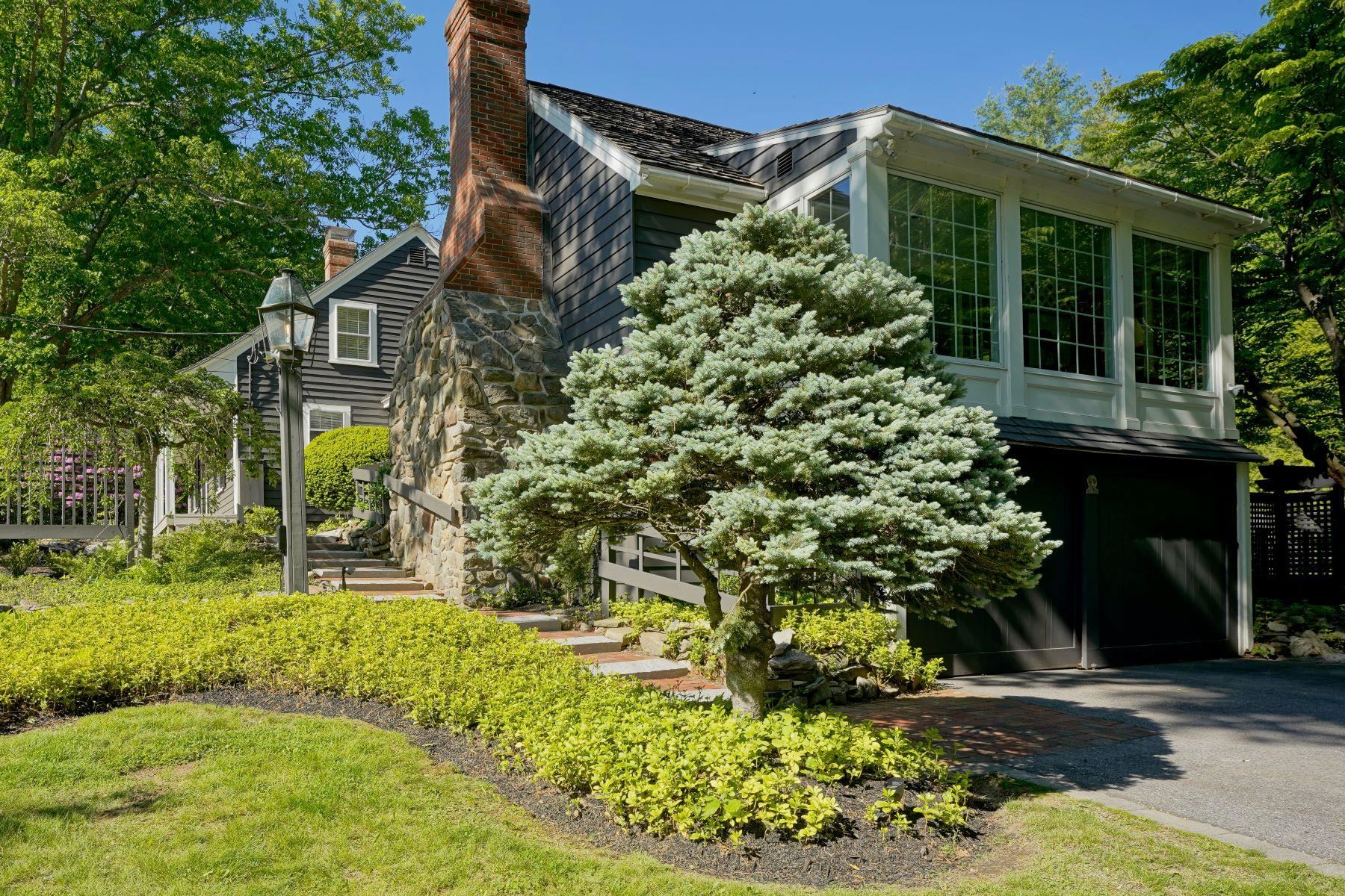 129 Mill Road North Hampton, NH 03862 - Photo 2 of 34