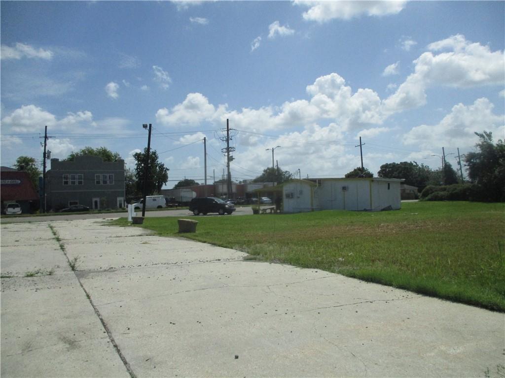 7910 Downman Road New Orleans, LA 70126 - Photo 5 of 9 Gallery Image 5