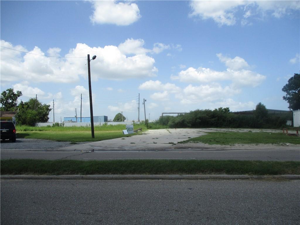 7910 Downman Road New Orleans, LA 70126 - Photo 7 of 9 Gallery Image 7
