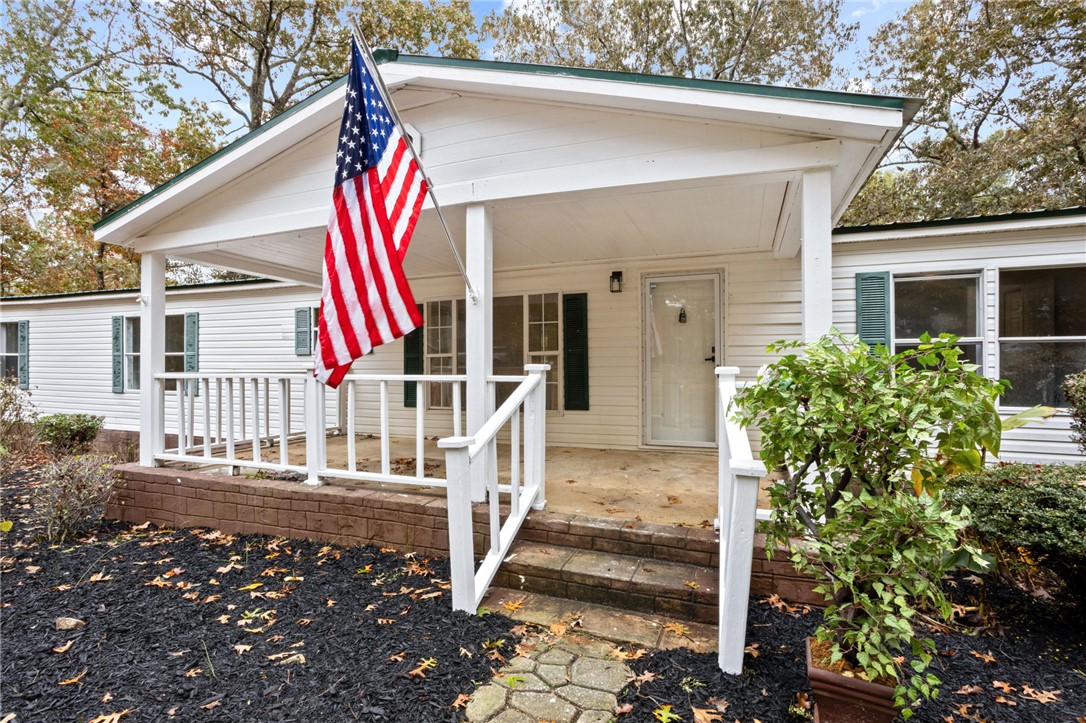 100 Epps Road Belton, SC 29627 - Photo 4 of 28