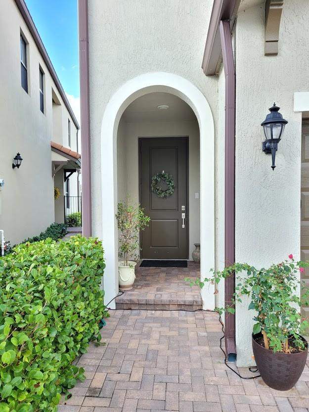 6014 Pine Tree Way Riviera Beach, FL 33410 - Photo 3 of 51 Photo 3