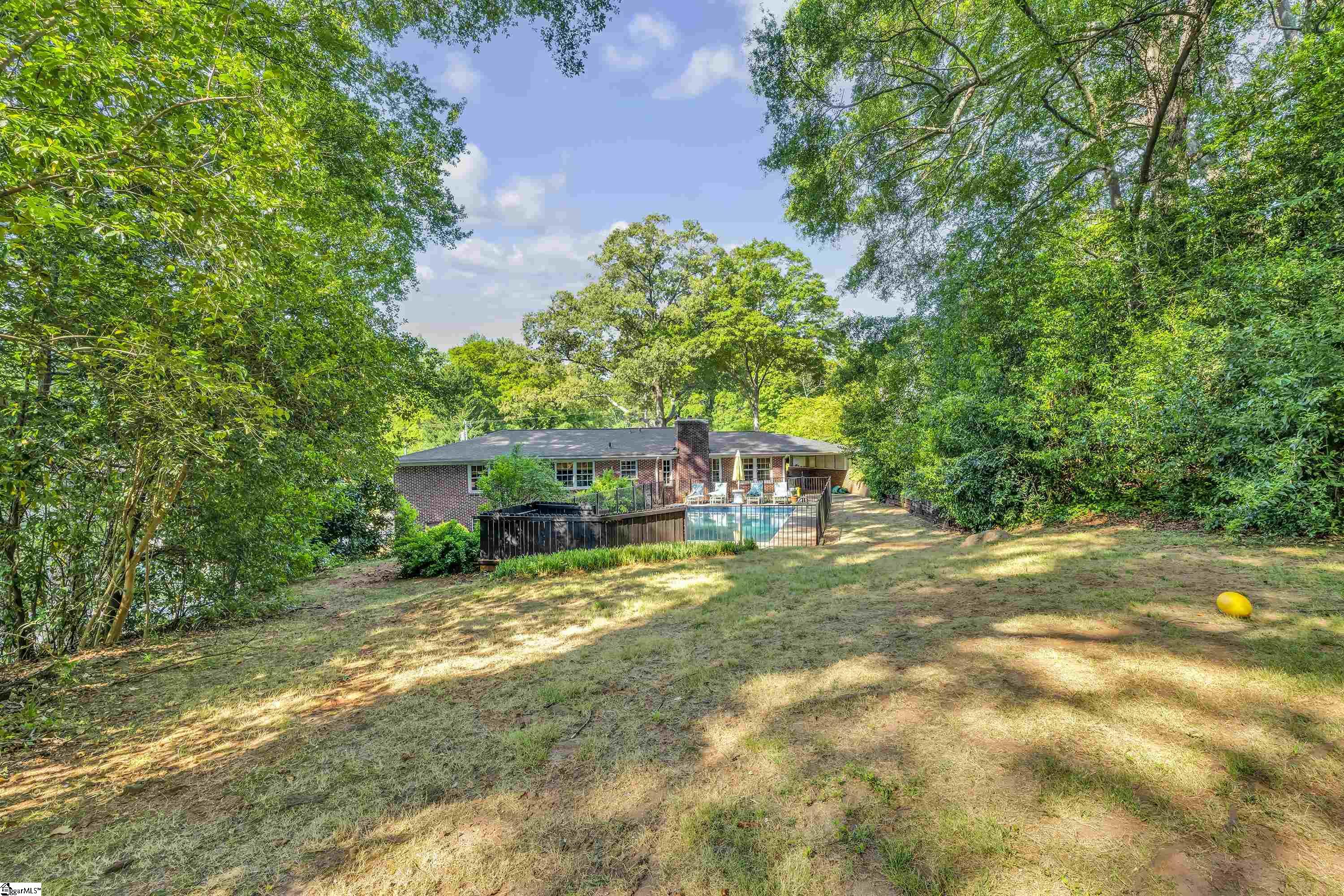 120 Lullwater Road Greenville, SC 29607 - Photo 28 of 28 Gallery Image 28