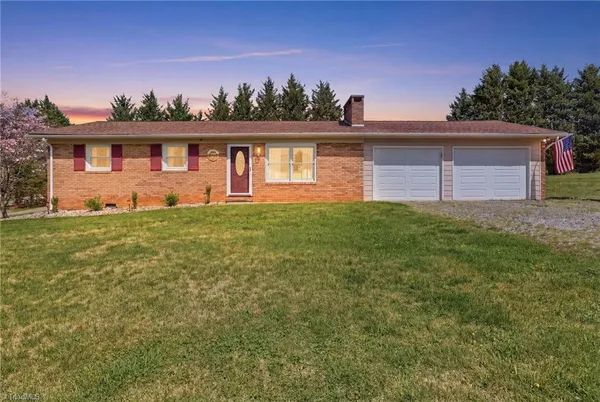 $279,000 | 472 Brown Berry Road, North Wilkesboro, NC 28659