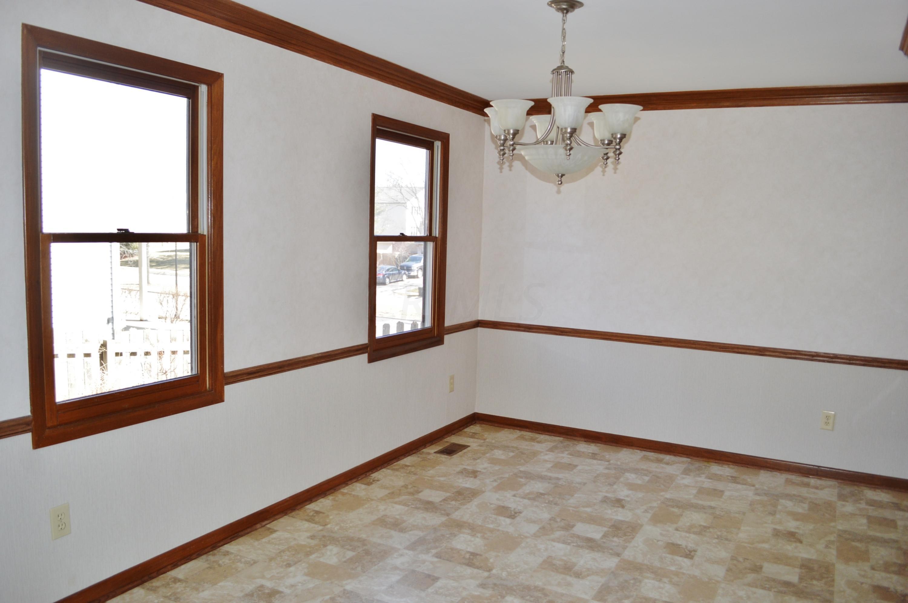 369 South Spring Road Westerville, OH 43081 - Photo 8 of 33 Gallery Image 8