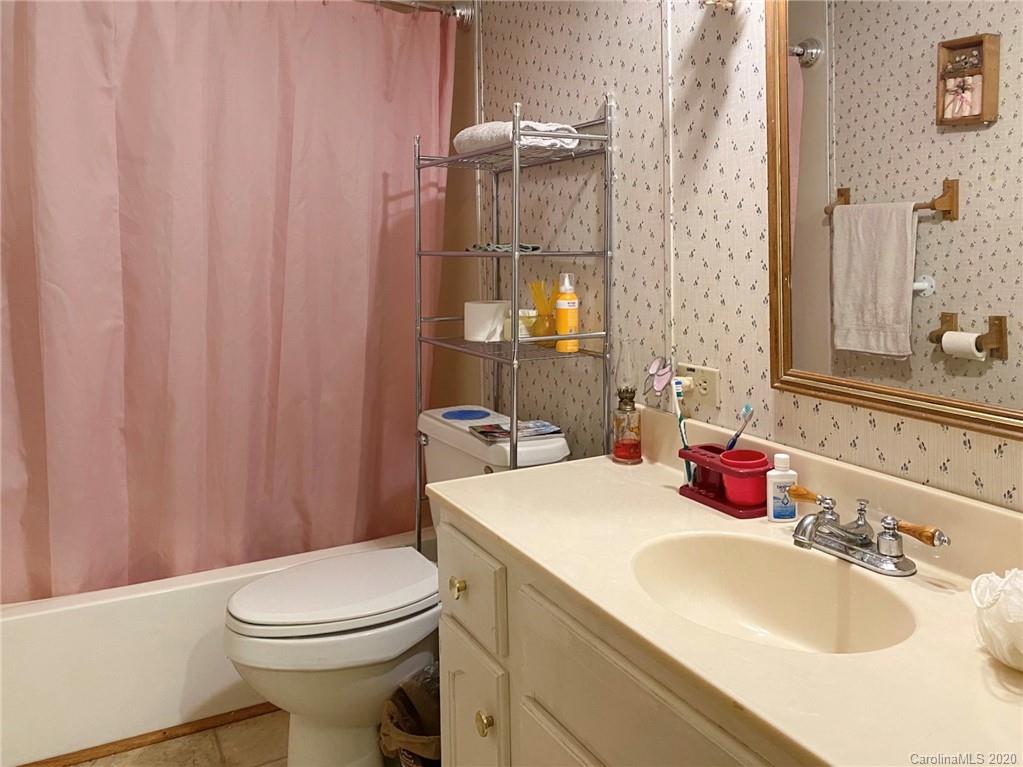 1046 Sharon Ridge Road Fairview, NC 28730 - Photo 11 of 15 Gallery Image 11