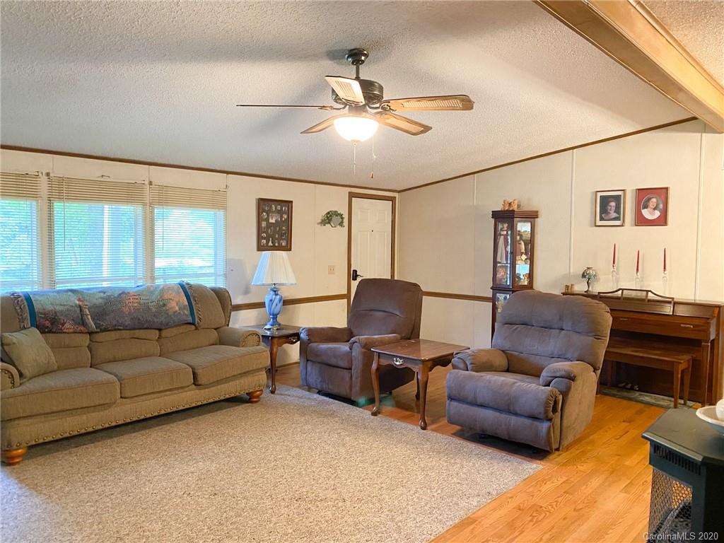1046 Sharon Ridge Road Fairview, NC 28730 - Photo 3 of 15 Gallery Image 3