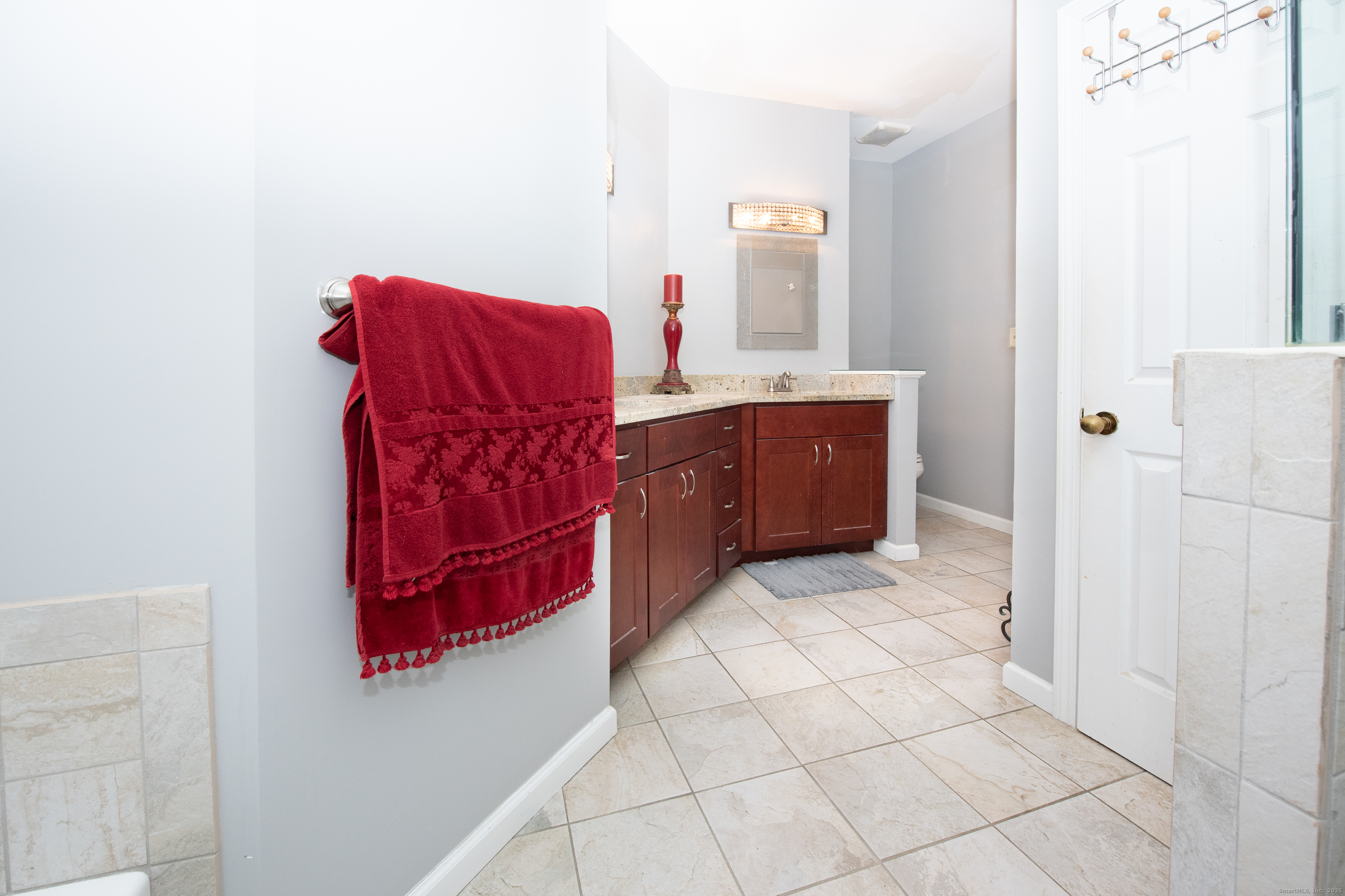 36 Rivendell Drive, Unit 36 Shelton, CT 06484 - Photo 19 of 30