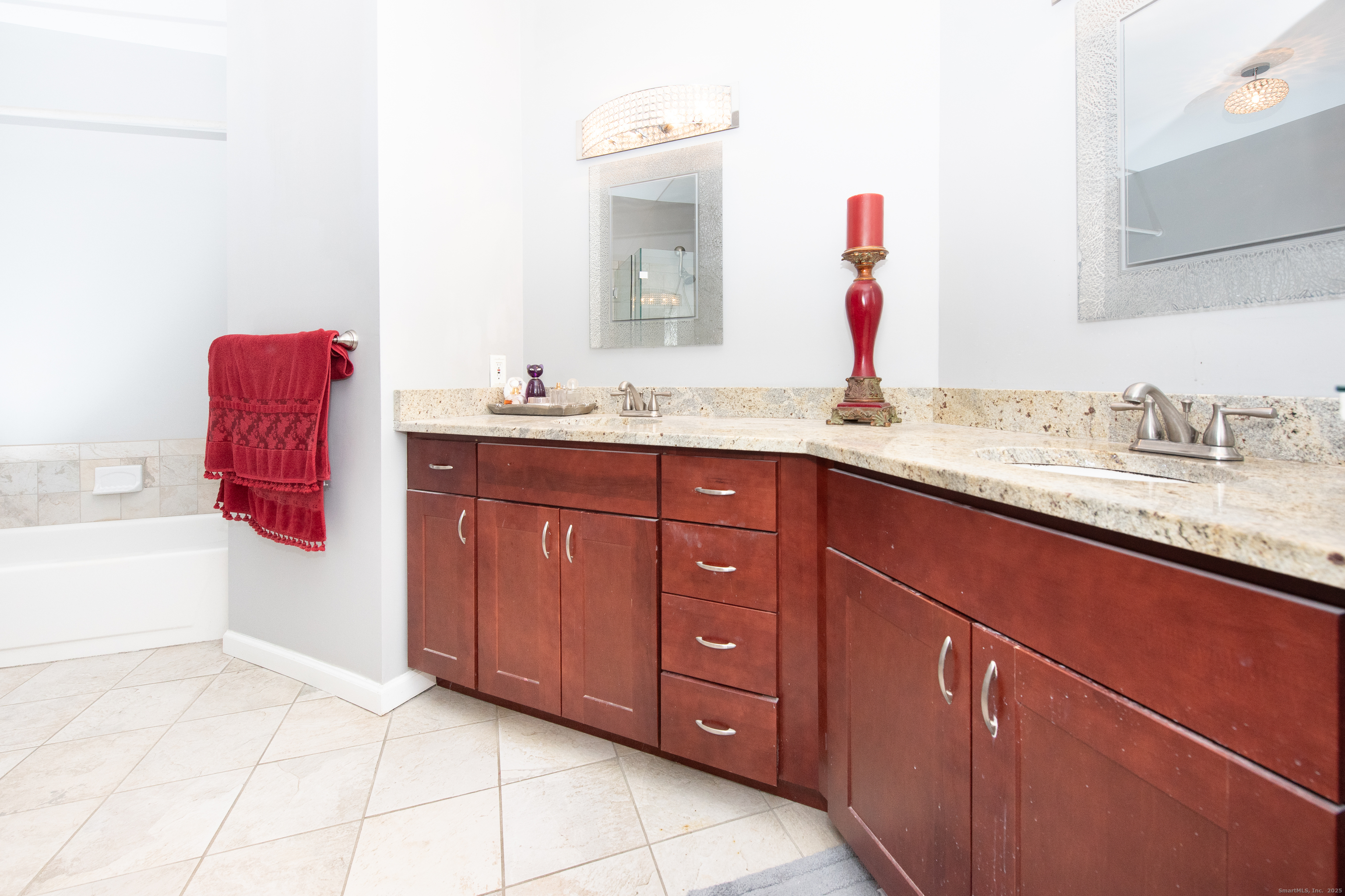 36 Rivendell Drive, Unit 36 Shelton, CT 06484 - Photo 20 of 30