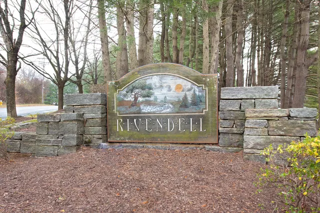 $389,900 | 36 Rivendell Drive, Unit 36, Shelton, CT 06484