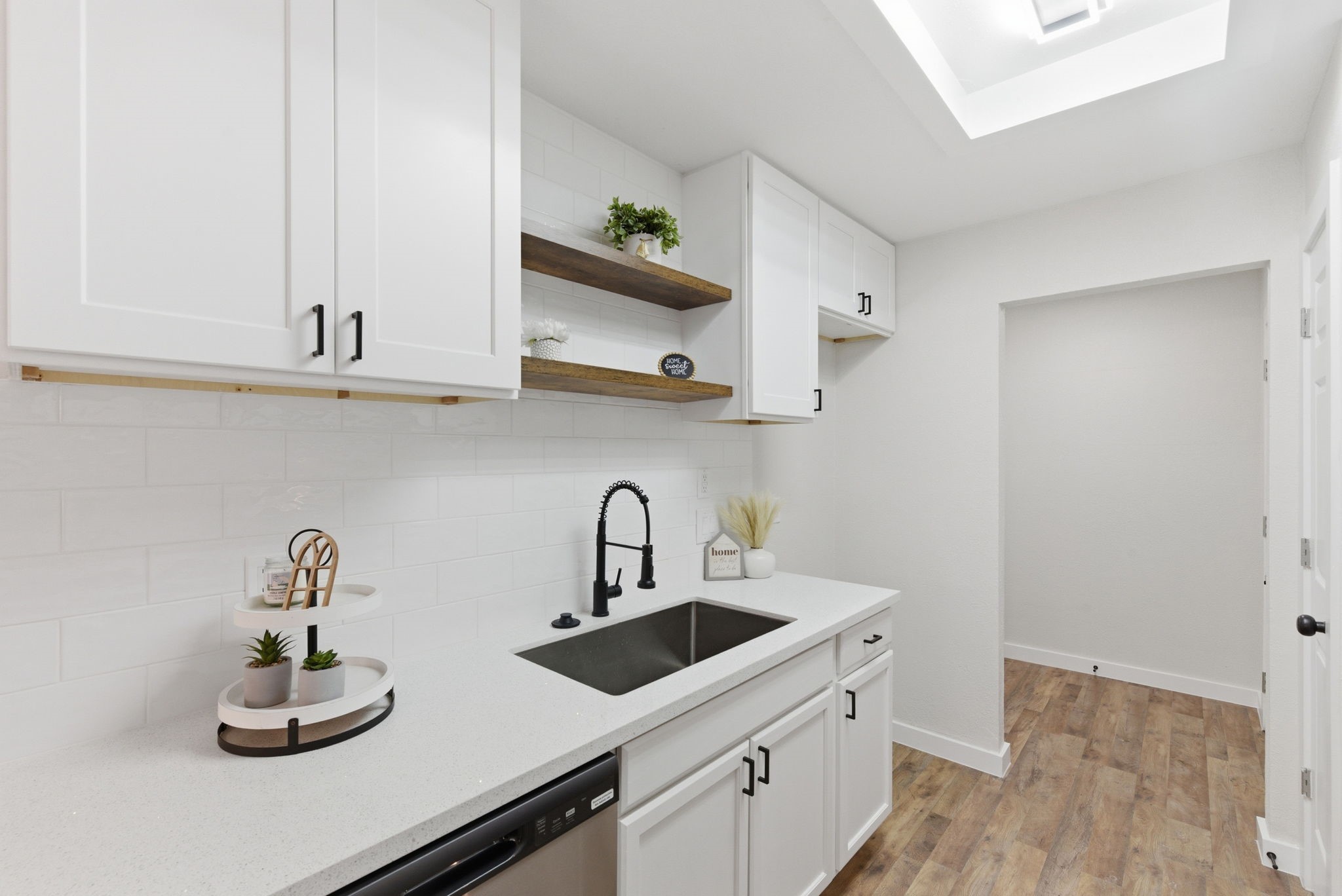 7534 Shaddock Drive Houston, TX 77041 - Photo 22 of 35