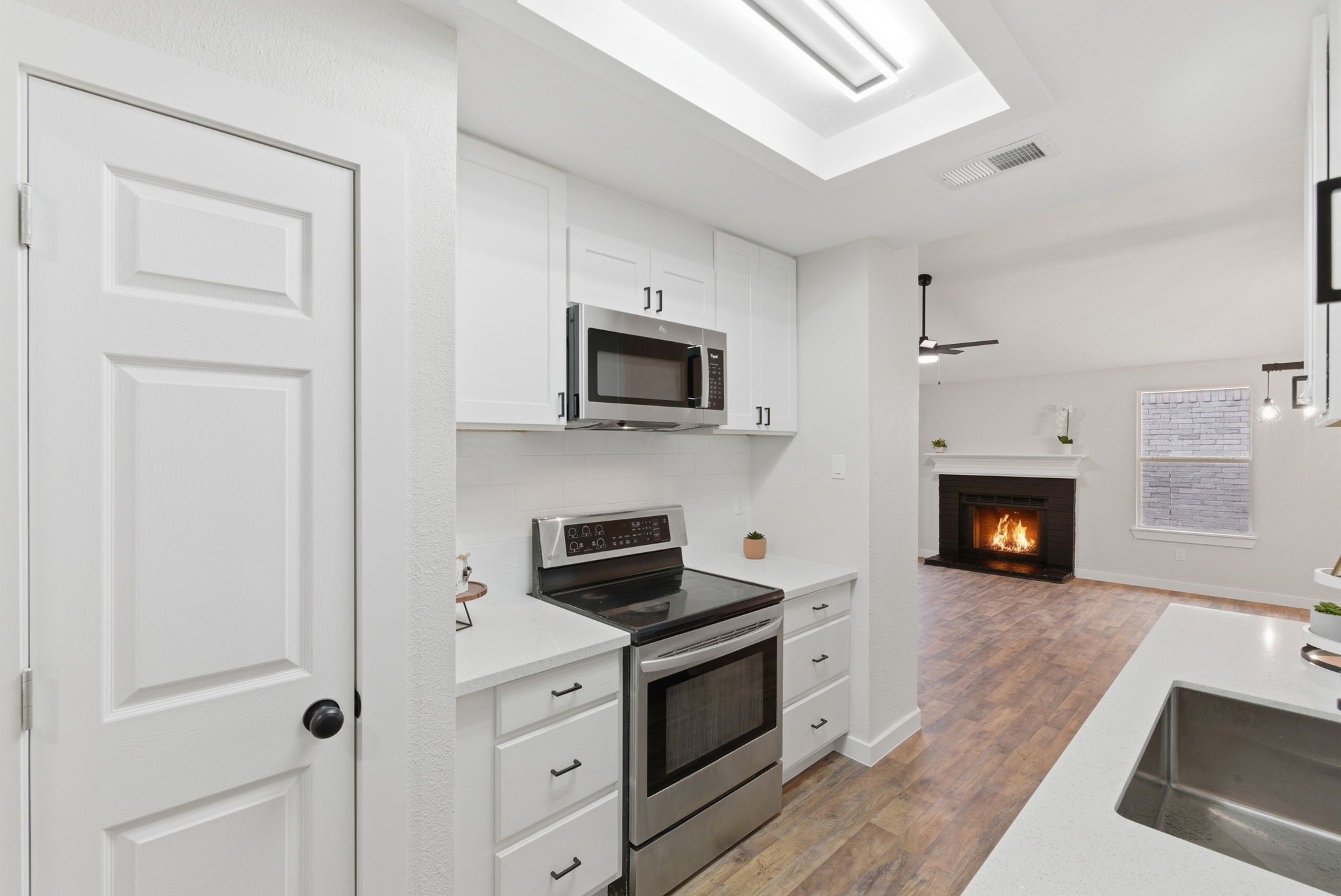 7534 Shaddock Drive Houston, TX 77041 - Photo 24 of 35