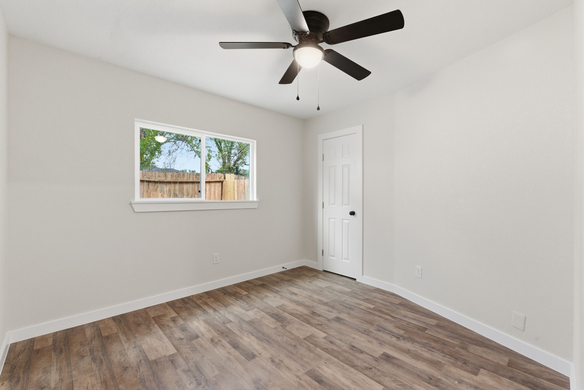 7534 Shaddock Drive Houston, TX 77041 - Photo 27 of 35