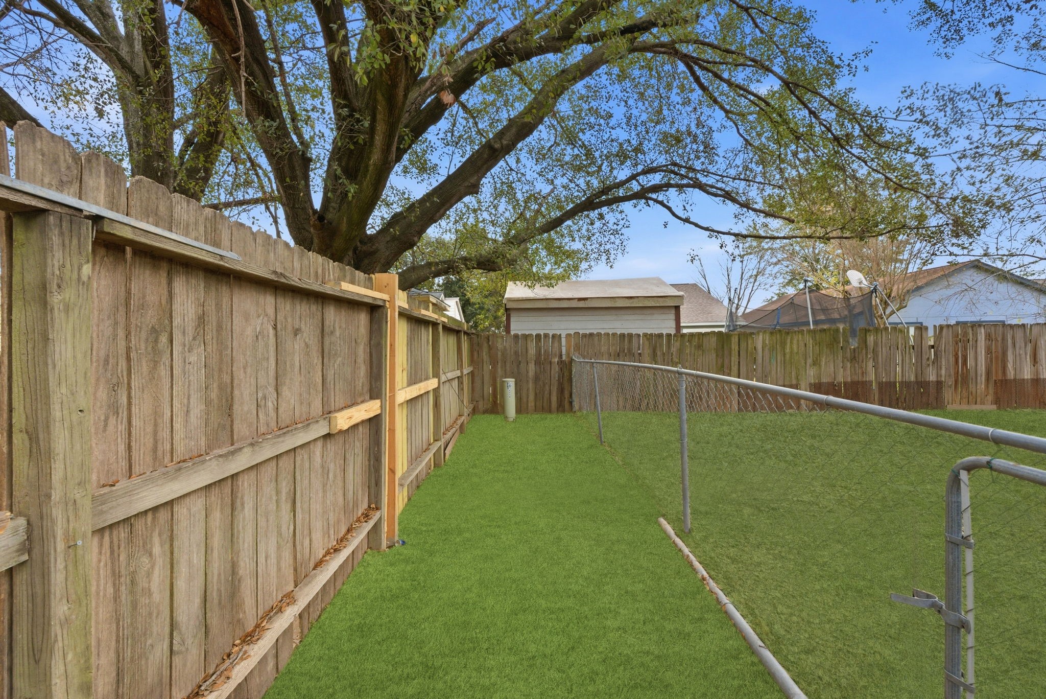 7534 Shaddock Drive Houston, TX 77041 - Photo 33 of 35