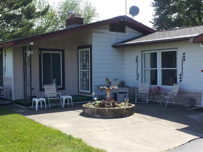 13668 Portage Road Vicksburg, MI 49097 - Photo 1 of 19 Primary Photo