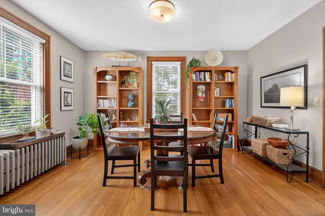 $2,500 | 420 West Cork Street, Winchester, VA 22601