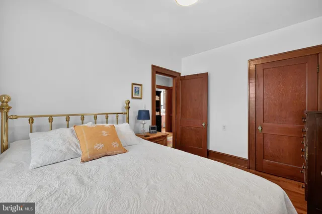 $2,500 | 420 West Cork Street, Winchester, VA 22601