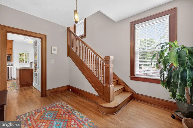 $2,500 | 420 West Cork Street, Winchester, VA 22601