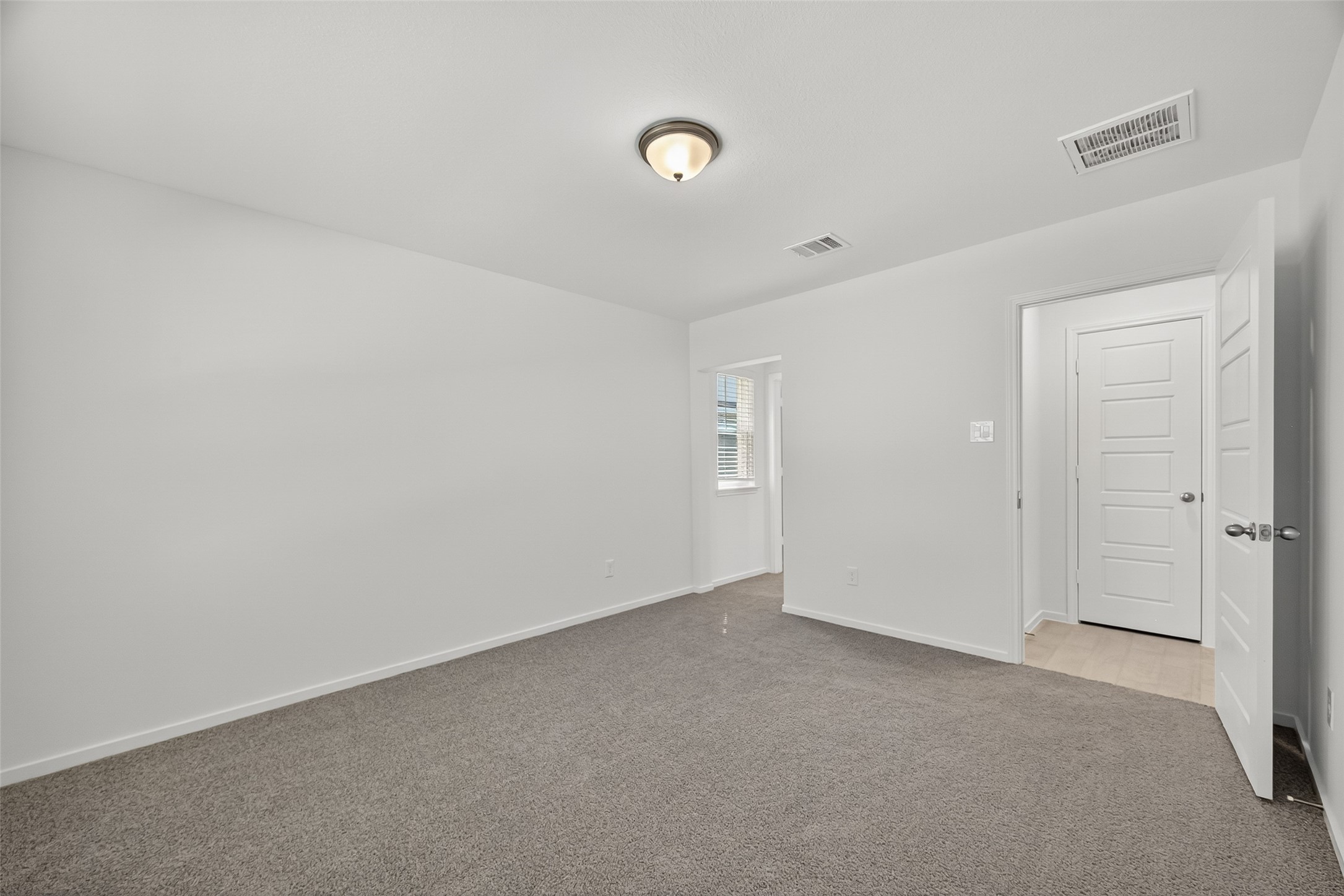 2111 Spring Hollow Drive Baytown, TX 77521 - Photo 18 of 42 a view of livingroom