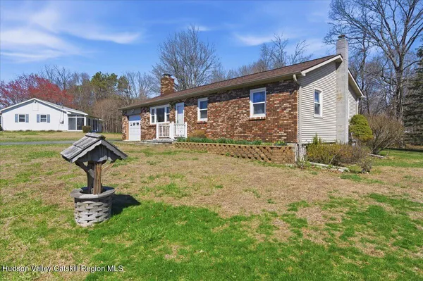 $315,000 | 84 Orchard Drive, Leeds, NY 12451