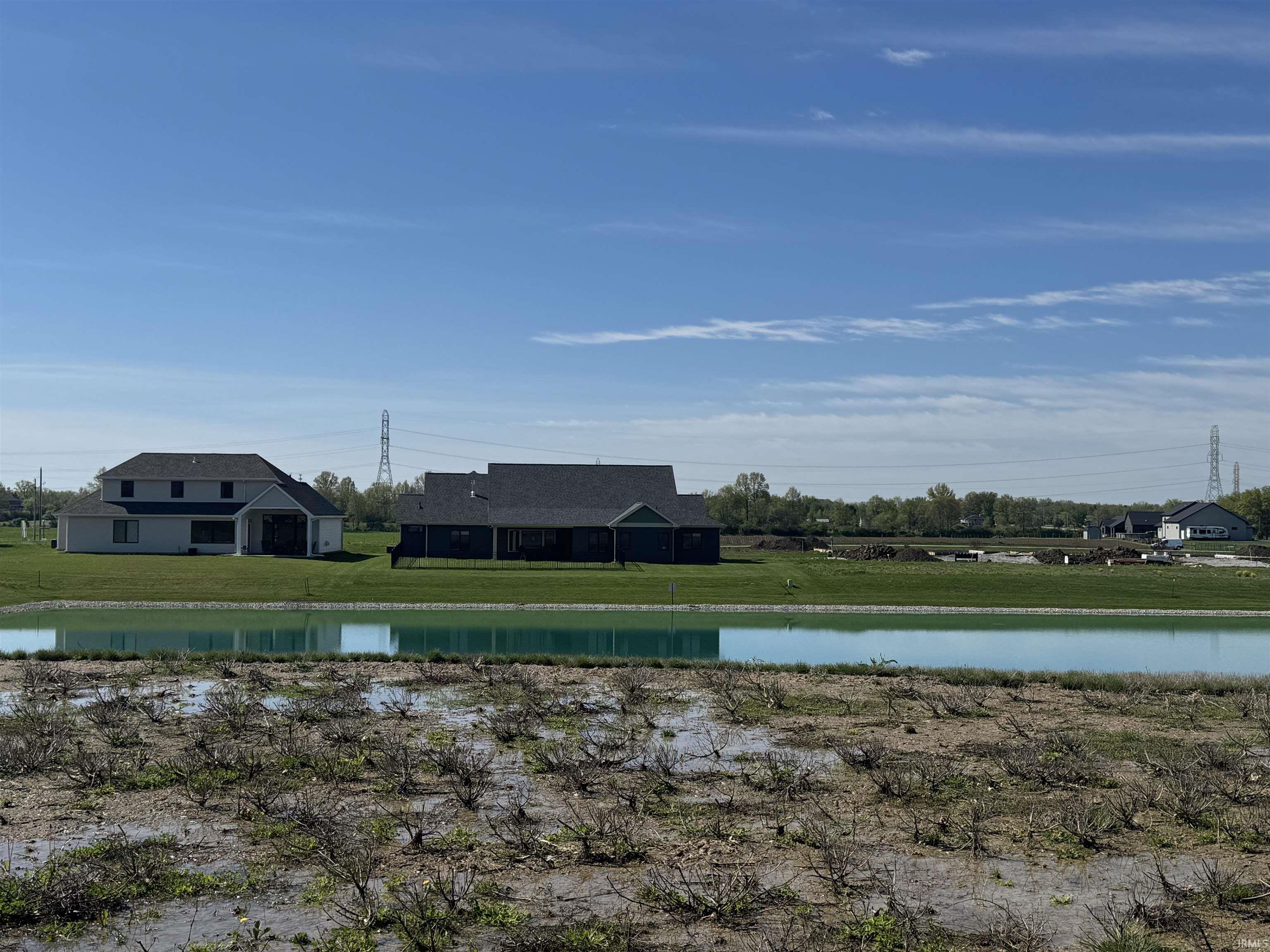 9977 Gala Cove Fort Wayne, IN 46835 - Photo 2 of 5