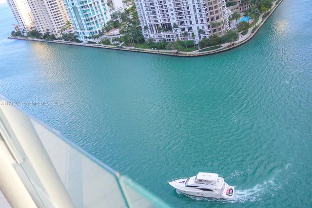 $1,950,000 | 300 Biscayne Blvd Way, Unit 1806, Miami, FL 33131