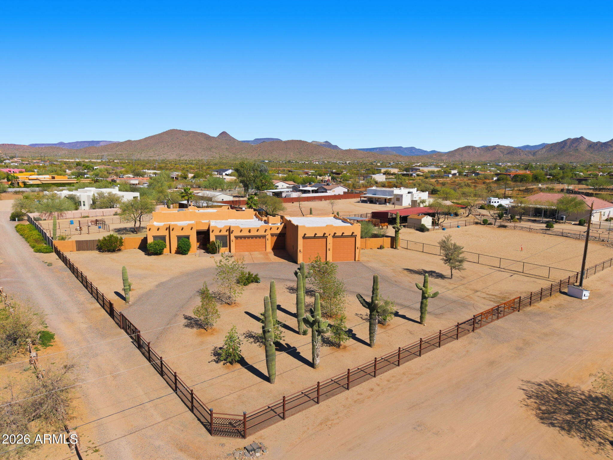 1114 East Carlise Road Phoenix, AZ 85086 - Photo 11 of 53 a view of a terrace with sitting area