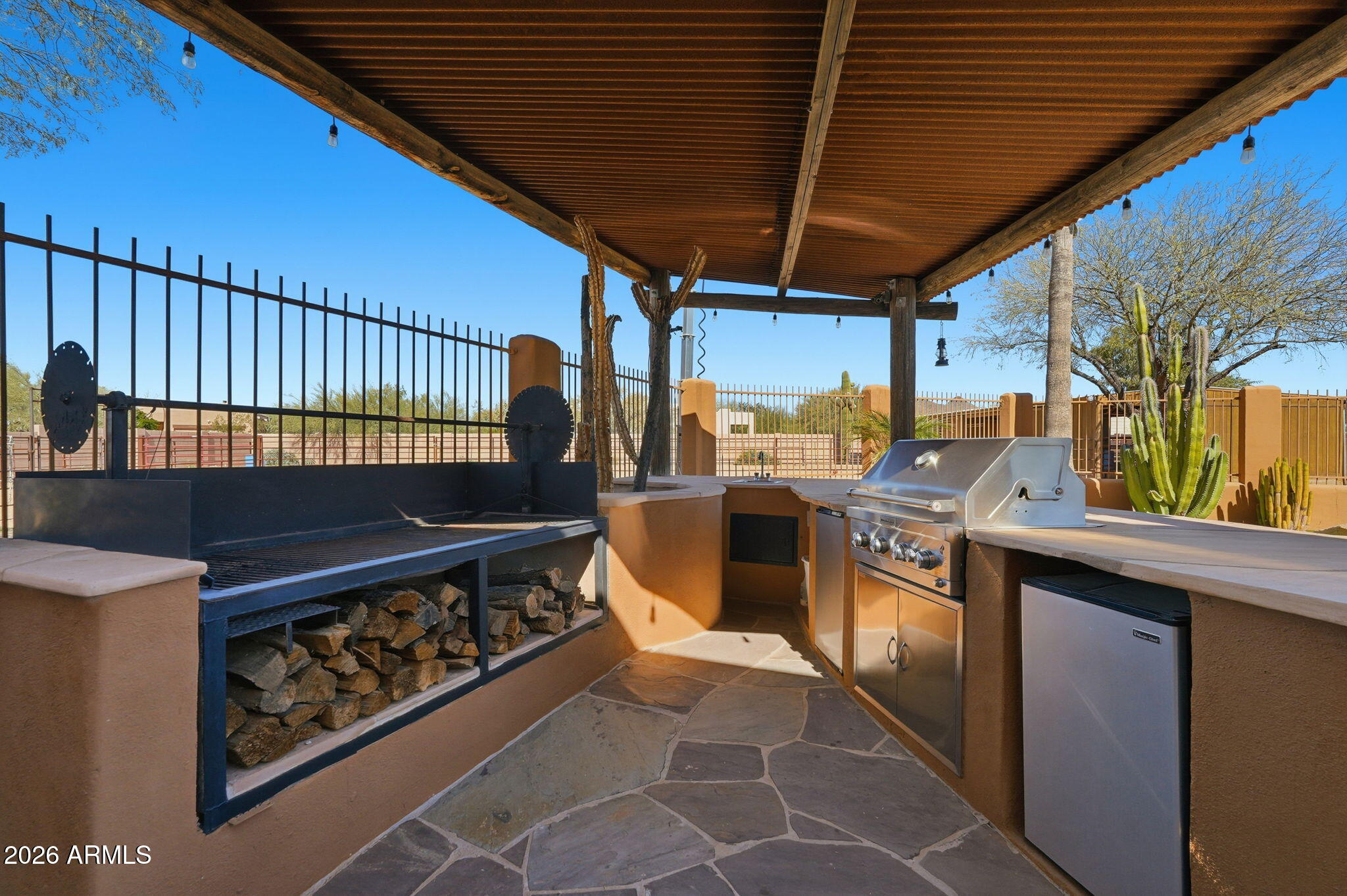 1114 East Carlise Road Phoenix, AZ 85086 - Photo 50 of 53 a view of a patio with wooden floor