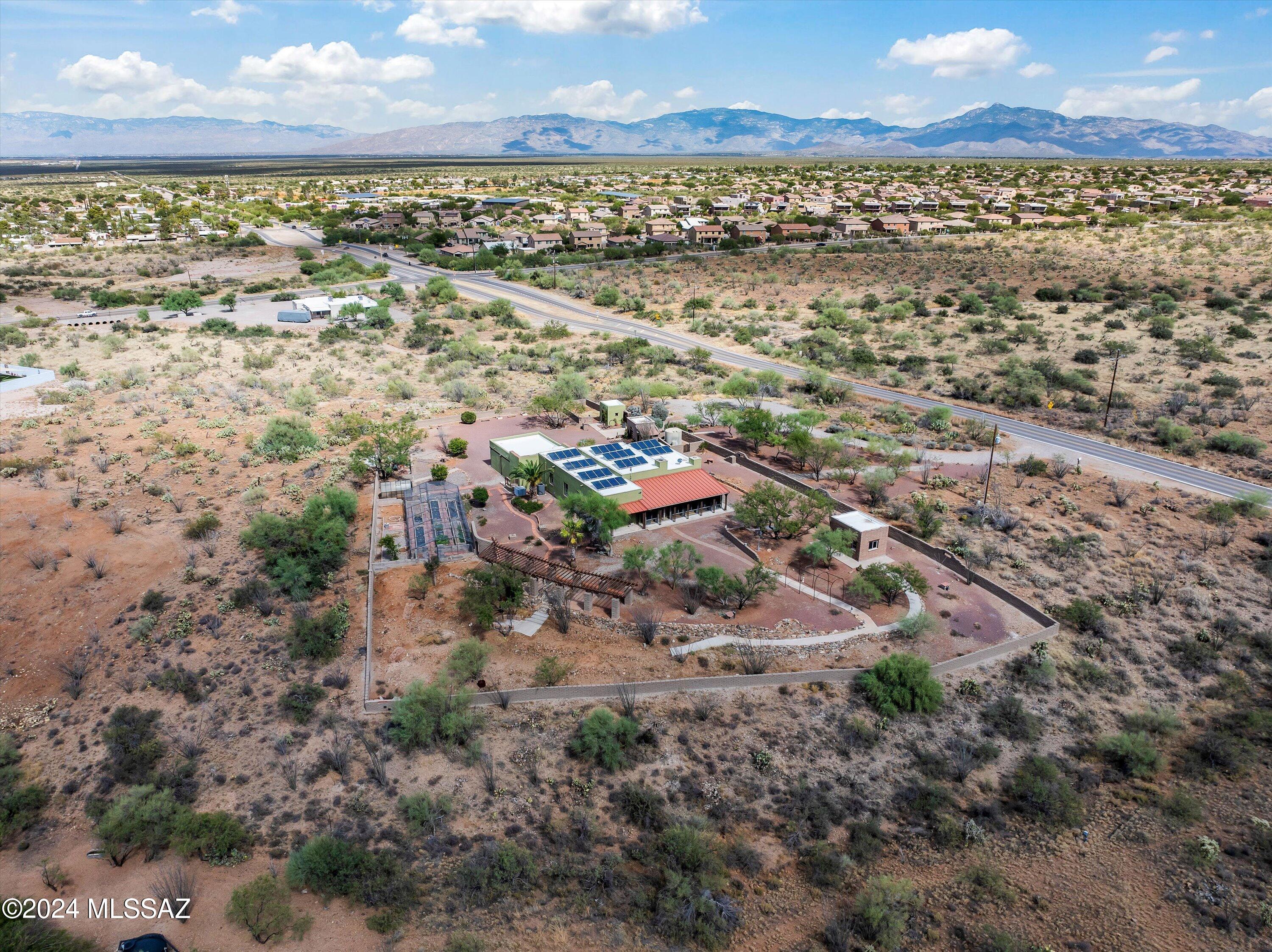 916 South Houghton Road Vail, AZ 85641 - Photo 12 of 50