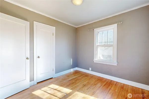 $329,900 | 405 Southeast 8th Street, College Place, WA 99324