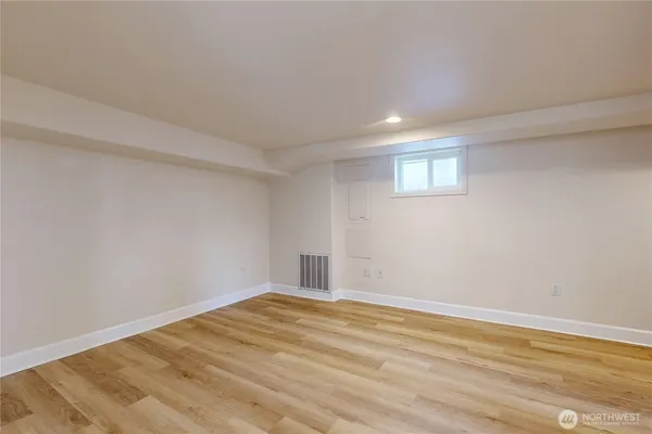 $329,900 | 405 Southeast 8th Street, College Place, WA 99324