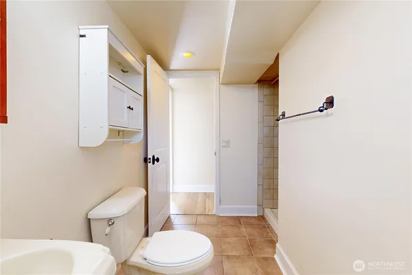 $329,900 | 405 Southeast 8th Street, College Place, WA 99324