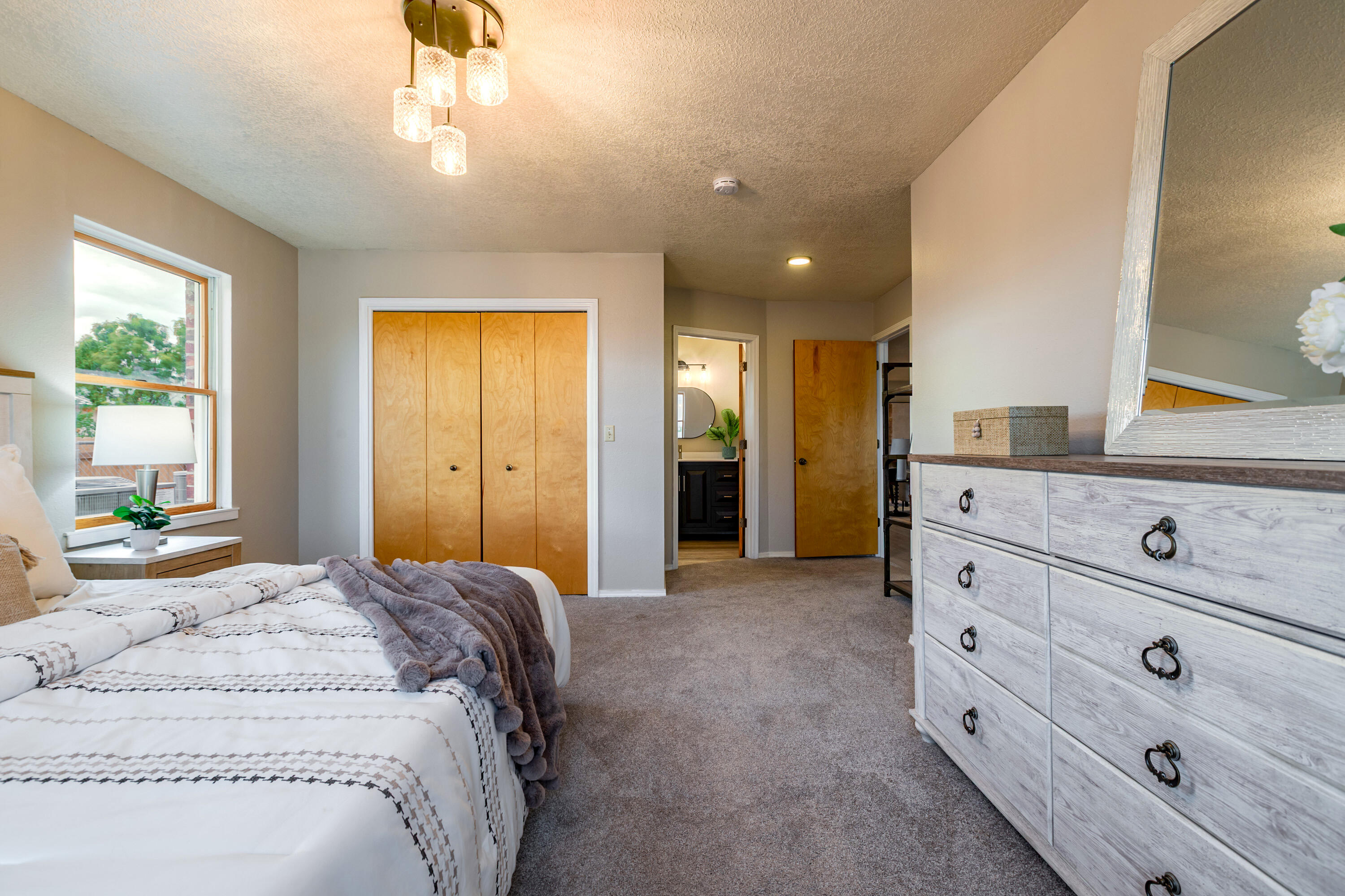 3104 14th Avenue Southeast Rio Rancho, NM 87124 - Photo 15 of 37 Gallery Image 15