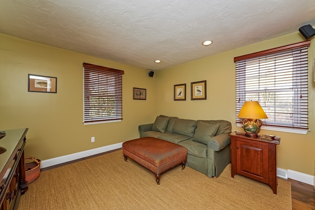 18 Anthony Road Hopedale, MA 01747 - Photo 11 of 30 Gallery Image 11